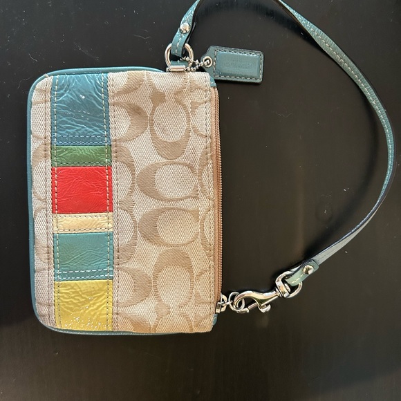 Coach crossbody - Picture 3 of 4